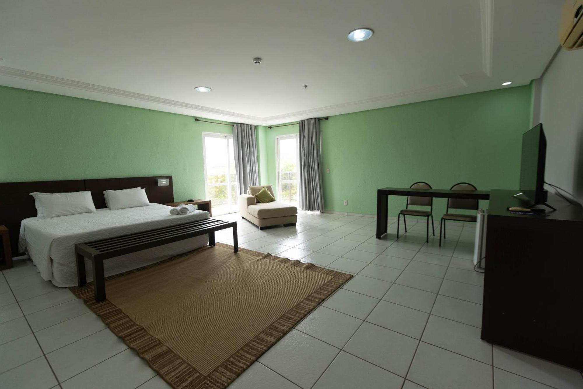 Hits Pantanal Hotel Aeroporto Варзеа-Гранди Экстерьер фото