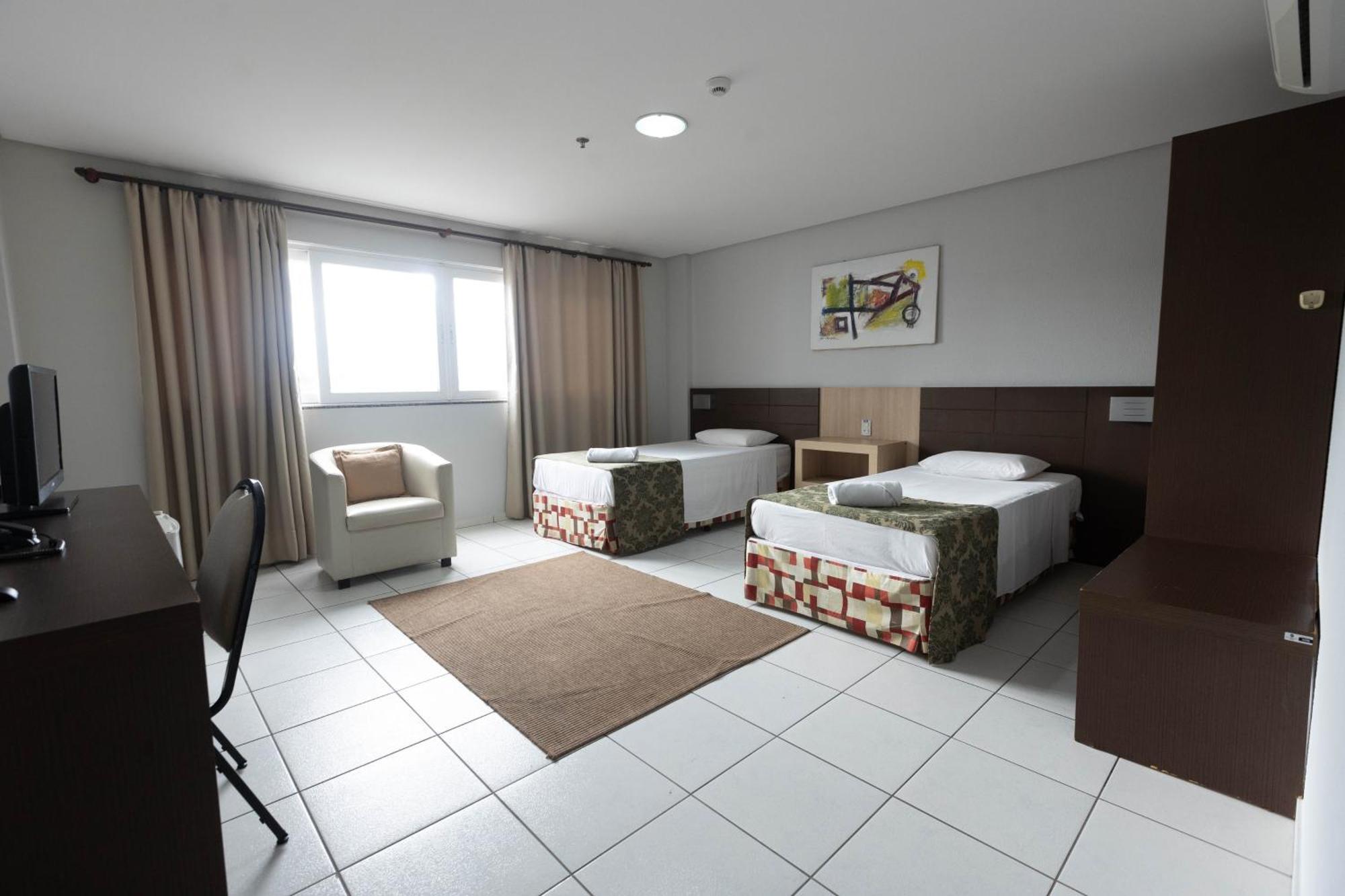 Hits Pantanal Hotel Aeroporto Варзеа-Гранди Экстерьер фото